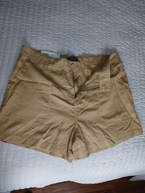 Social Standard Women's Tan Utility Shorts Size XL